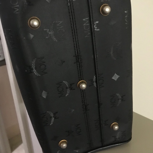 MCM bag🌹 - Picture 3 of 12